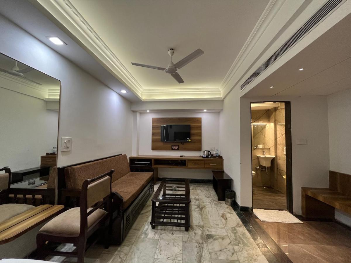 Hotel Moti Palace Агра Екстер'єр фото