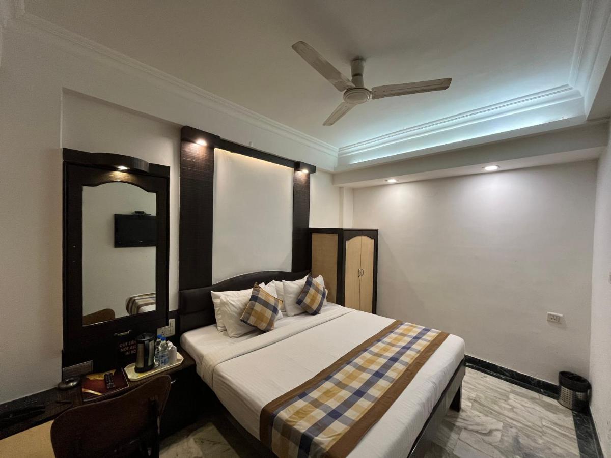 Hotel Moti Palace Агра Екстер'єр фото