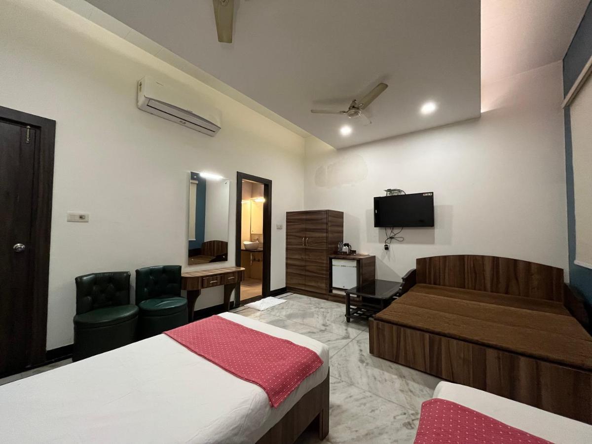 Hotel Moti Palace Агра Екстер'єр фото