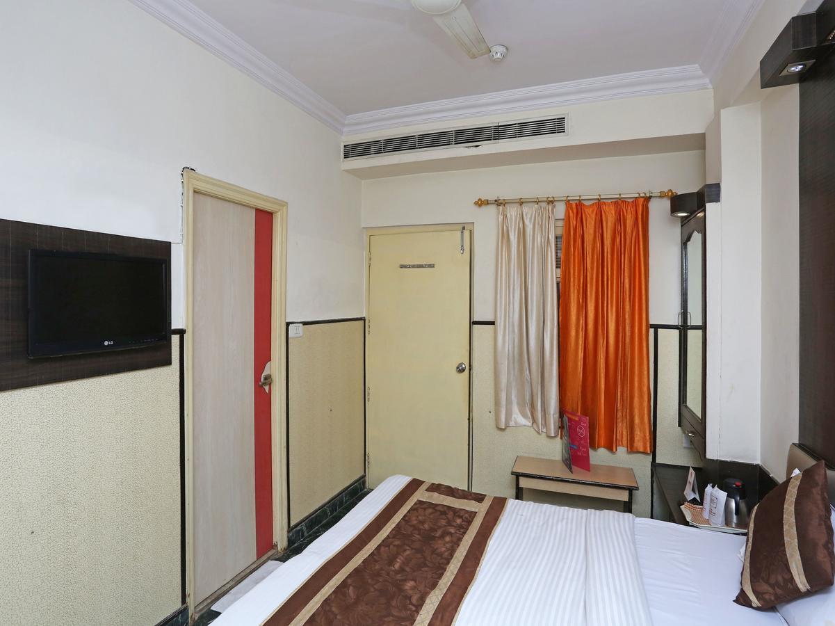 Hotel Moti Palace Агра Екстер'єр фото