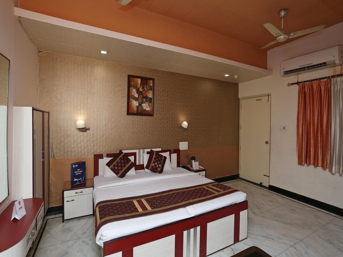 Hotel Moti Palace Агра Екстер'єр фото