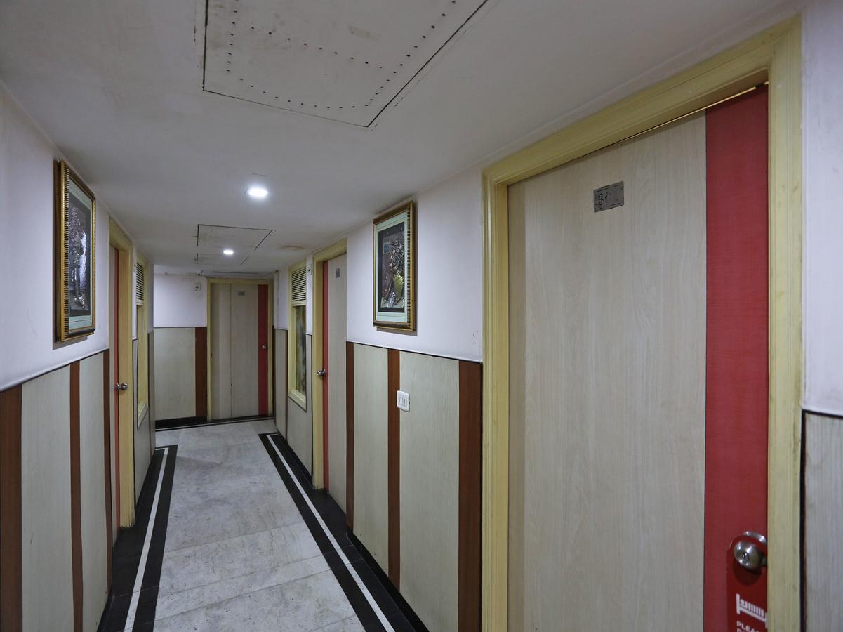 Hotel Moti Palace Агра Екстер'єр фото