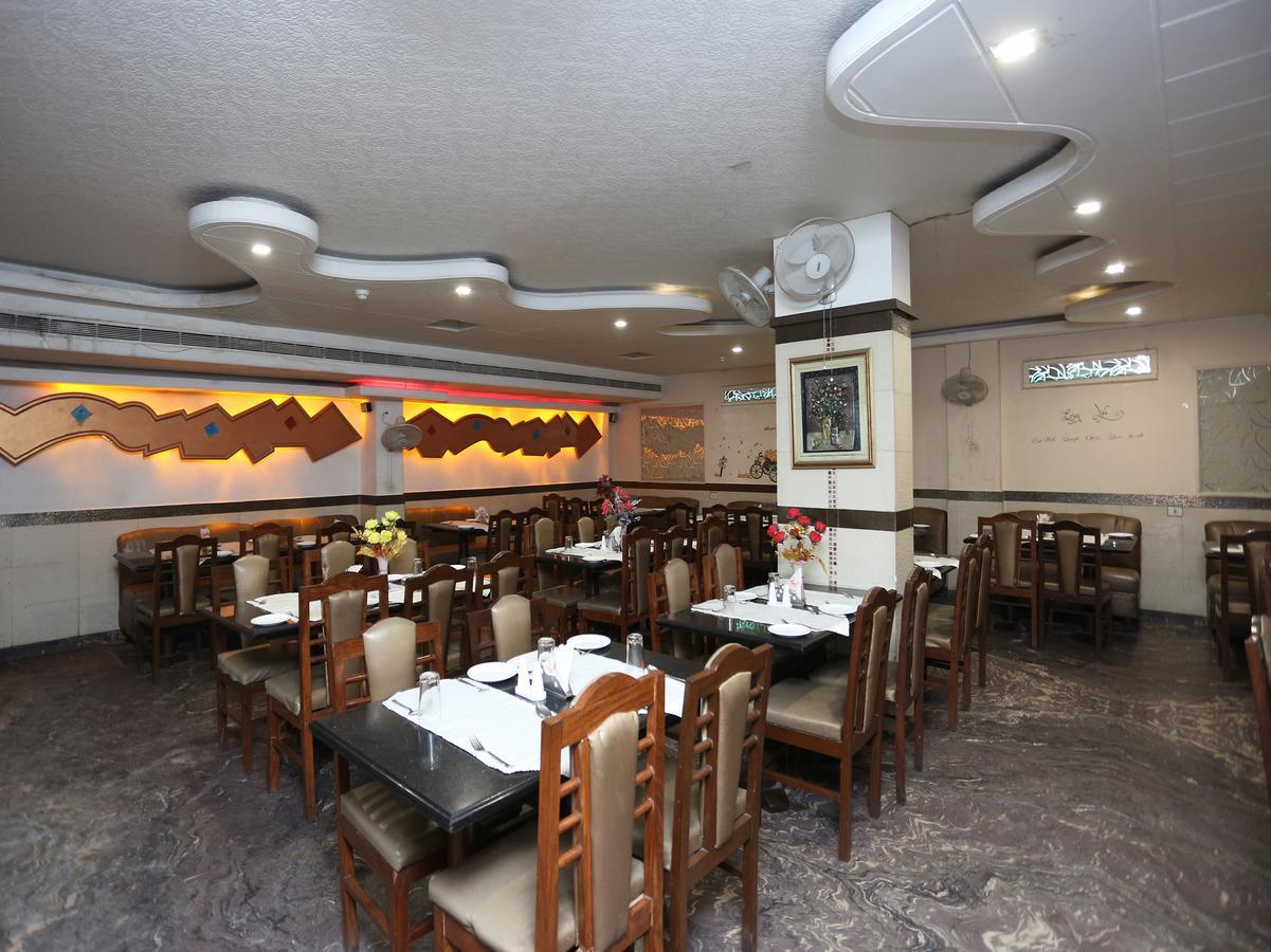 Hotel Moti Palace Агра Екстер'єр фото