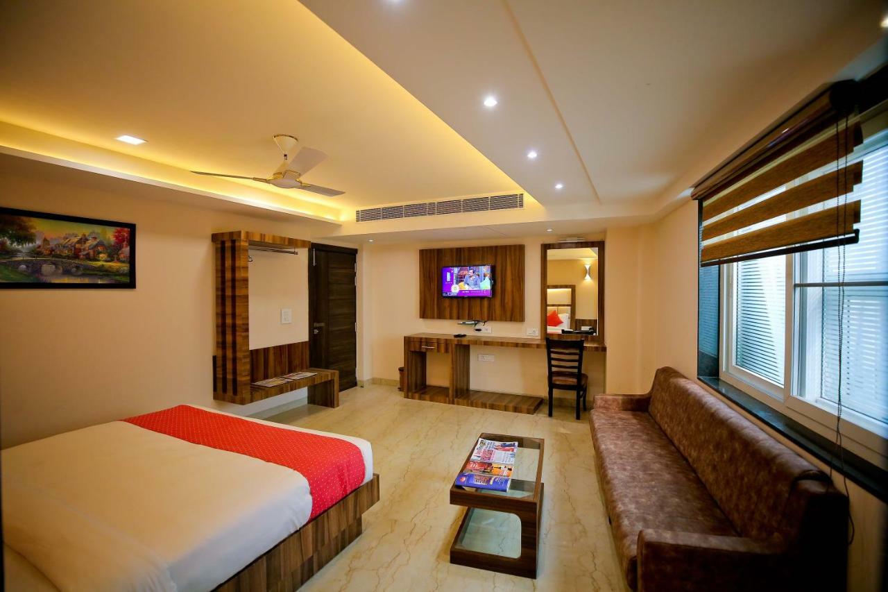 Hotel Moti Palace Агра Екстер'єр фото